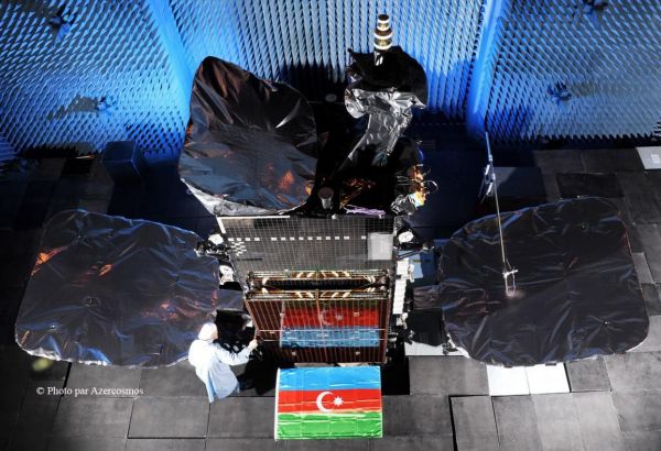 L'Azerbaïdjan augmente son exportation de services par satellites