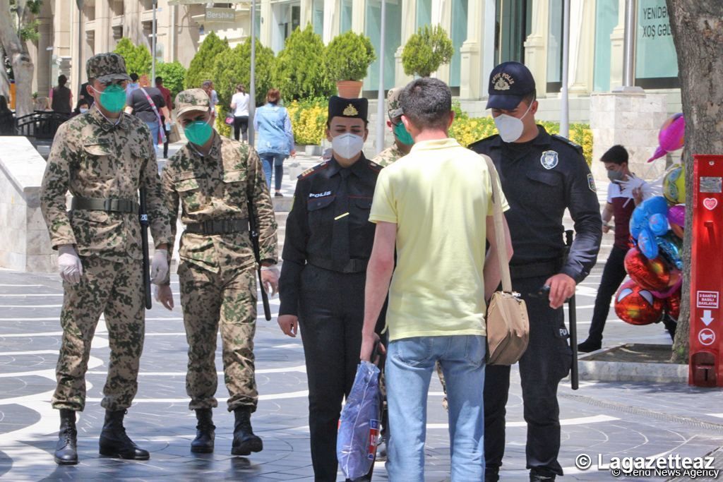 En Azerbaïdjan, les amendes pour absence de masques médicaux ont été approuvées