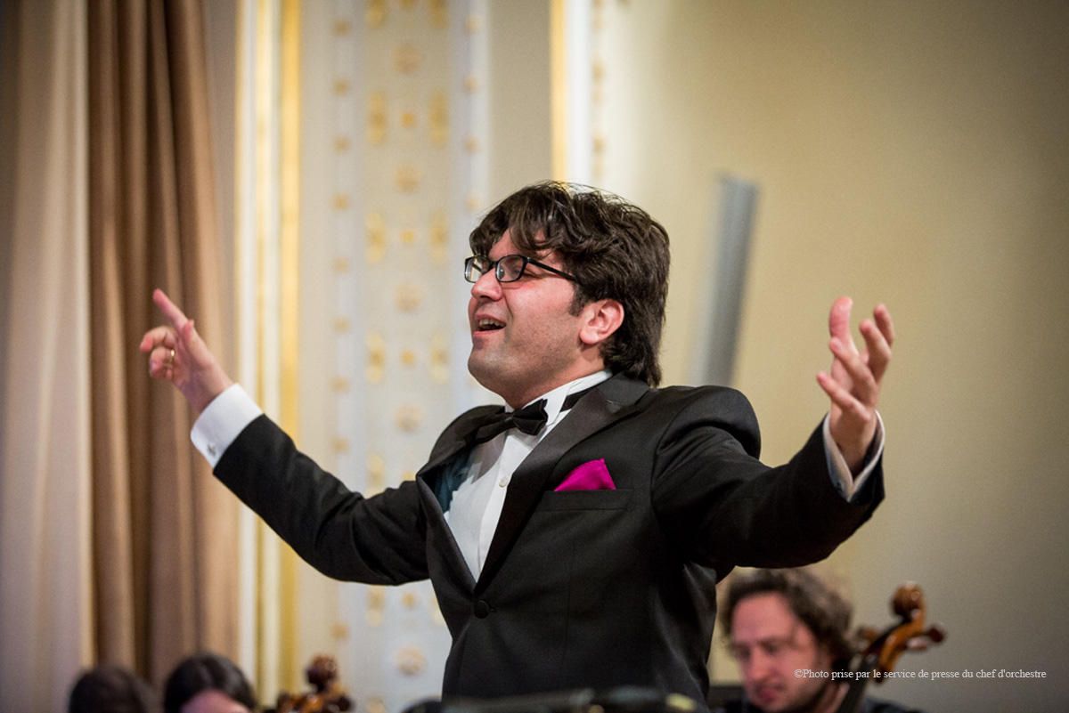 Le chef d’orchestre azerbaïdjanais Eyyoub Gouliyev a signé un contrat avec trois grandes agences musicales européennes