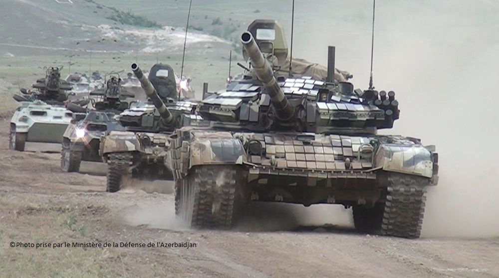 L'armée azerbaïdjanaise a effectué des exercices opérationnelles tactiques de grande envergure