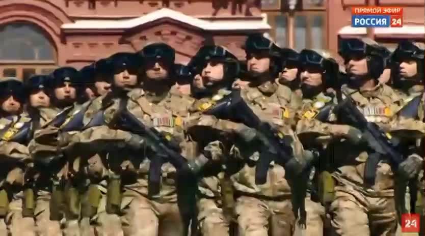 Des militaires azerbaïdjanais ont participé au défilé militaire à Moscou