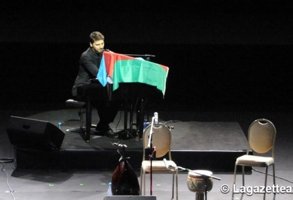 Le chanteur de renommée mondiale, Sami Yusuf soutient l'Azerbaïdjan