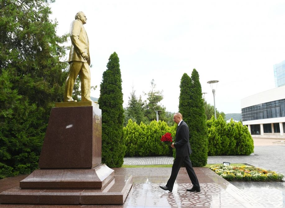 Le président Ilham Aliyev a fait un déplacement dans la région de Guébélé