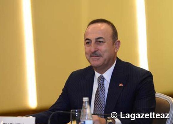 La Turquie et l'Azerbaïdjan réagiront positivement à la mesure positive prise par l'Arménie, dit Mevlut Cavusoglu