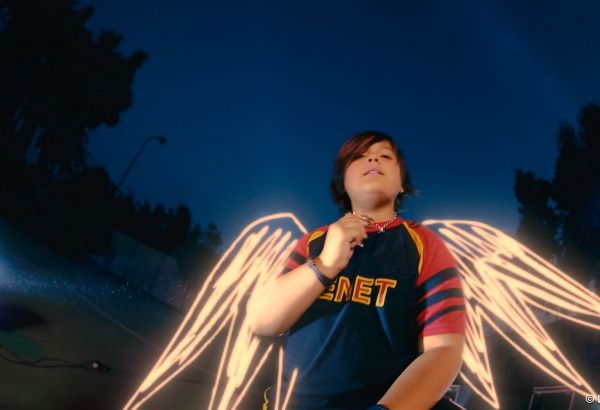Regardez : Le jeune artiste azerbaïdjanais A.LI dévoile le clip de sa première chanson (PHOTOS/VIDÉO)
