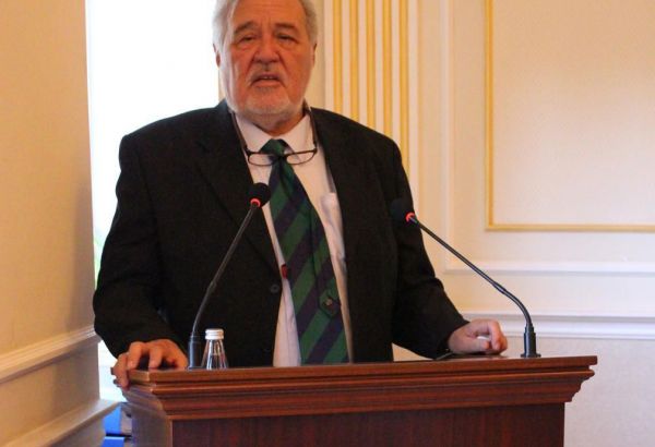 L'historien turc Ilber Ortayli : « Le 102e anniversaire de la libération de Bakou de l'occupation est un événement important pour l'Azerbaïdjan et la Turquie »