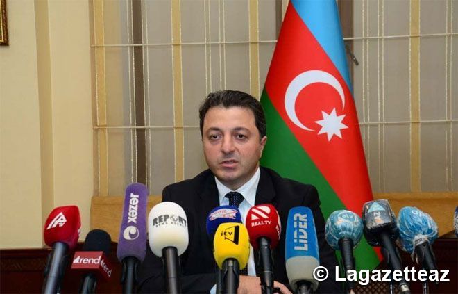 Tural Ganjaliev: Les Arméniens vivant au Karabagh doivent soutenir l'État azerbaïdjanais