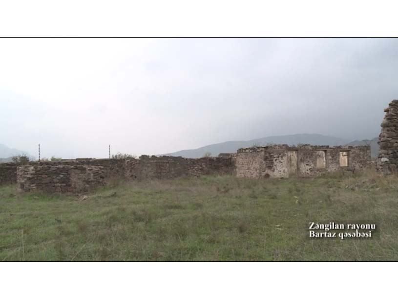 Le village de Bartaz de la région de Zenguilan de l'Azerbaïdjan libéré de l'occupation arménienne (VIDEO)