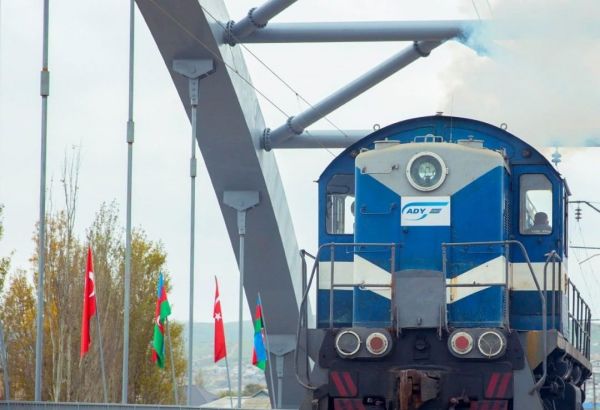 Une filiale de la société des chemins de fer azerbaïdjanais participe à un projet de transport de marchandises depuis la Turquie vers l'Europe