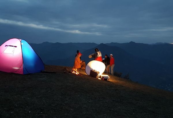 Un homme incurablement malade a trouvé le salut dans les montagnes de la région de Tovouz de l'Azerbaïdjan (PHOTO)