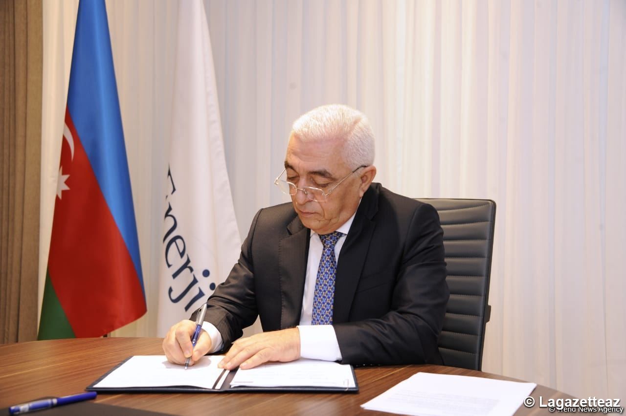L'Italie et l'Azerbaïdjan signent un accord de coopération pour le développement des infrastructures énergétiques du Karabagh (PHOTO)