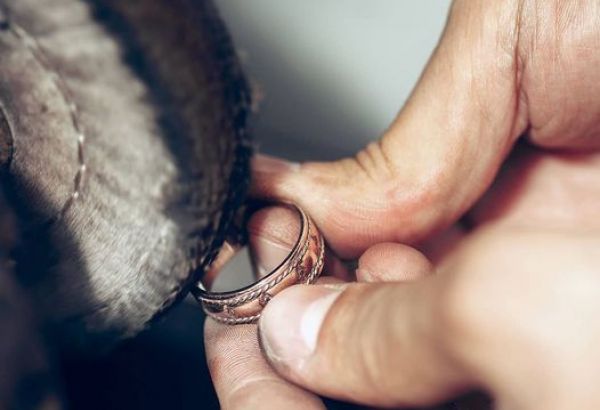 L'Azerbaïdjan va réduire ses droits de douane sur les importations de bijoux pour 2021