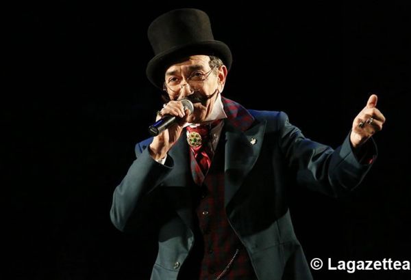 L'artiste du peuple de l'Azerbaïdjan Mabud Maharramov explique comment tout a commencé dans le Théâtre dramatique russe de Bakou (PHOTO)