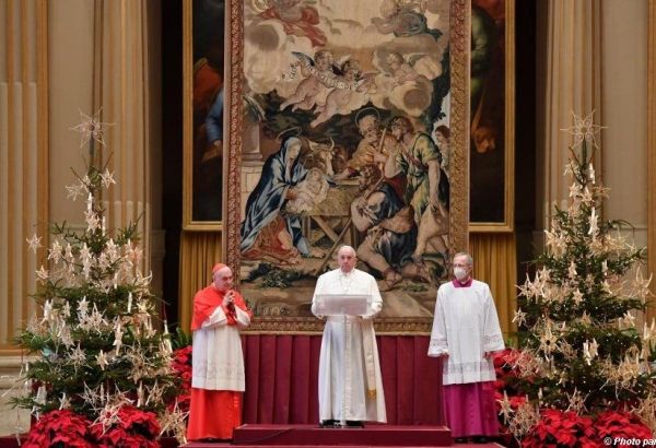 Lors de la  bénédiction Urbi et Orbi, le Pape François a prié pour que la communauté internationale soit soutenue dans ses efforts pour poursuivre le cessez-le-feu dans la région du Haut-Karabakh de l'Azerbaïdjan