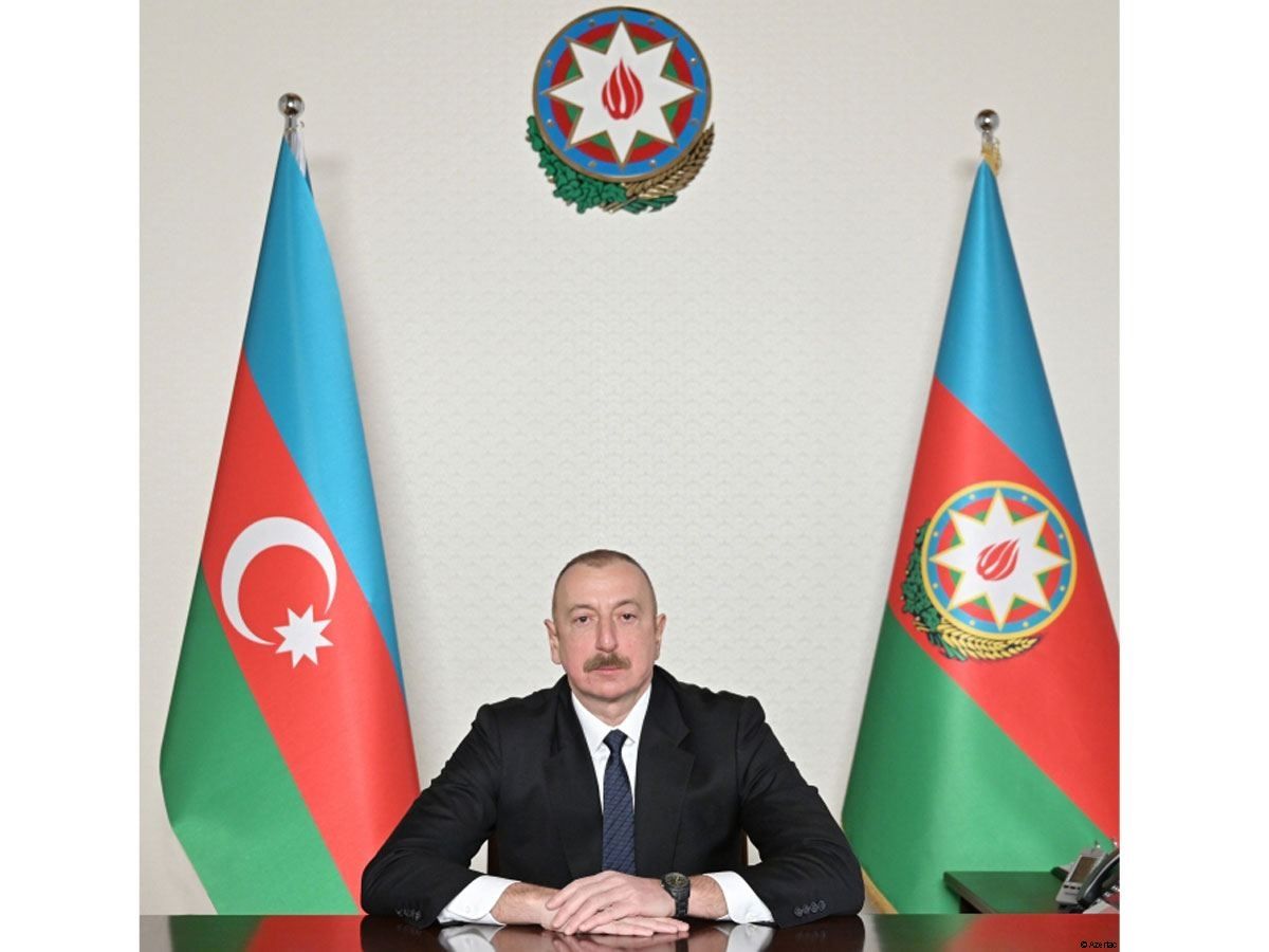 Une réunion consacrée au bilan de l’année 2020 se tient sous la présidence du président Ilham Aliyev