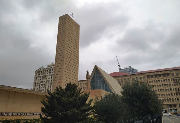 L´Église de l'Immaculée Conception de la Vierge Marie à Bakou - héritage chrétien de l'Azerbaïdjan (PHOTO/VIDEO)