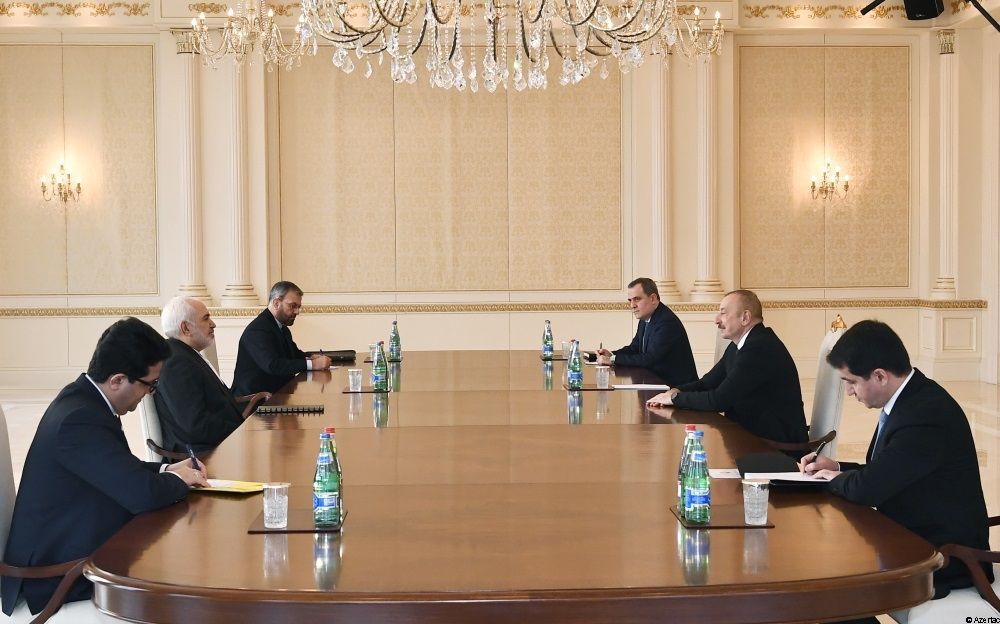 Le président Ilham Aliyev reçoit le ministre iranien des Affaires étrangères