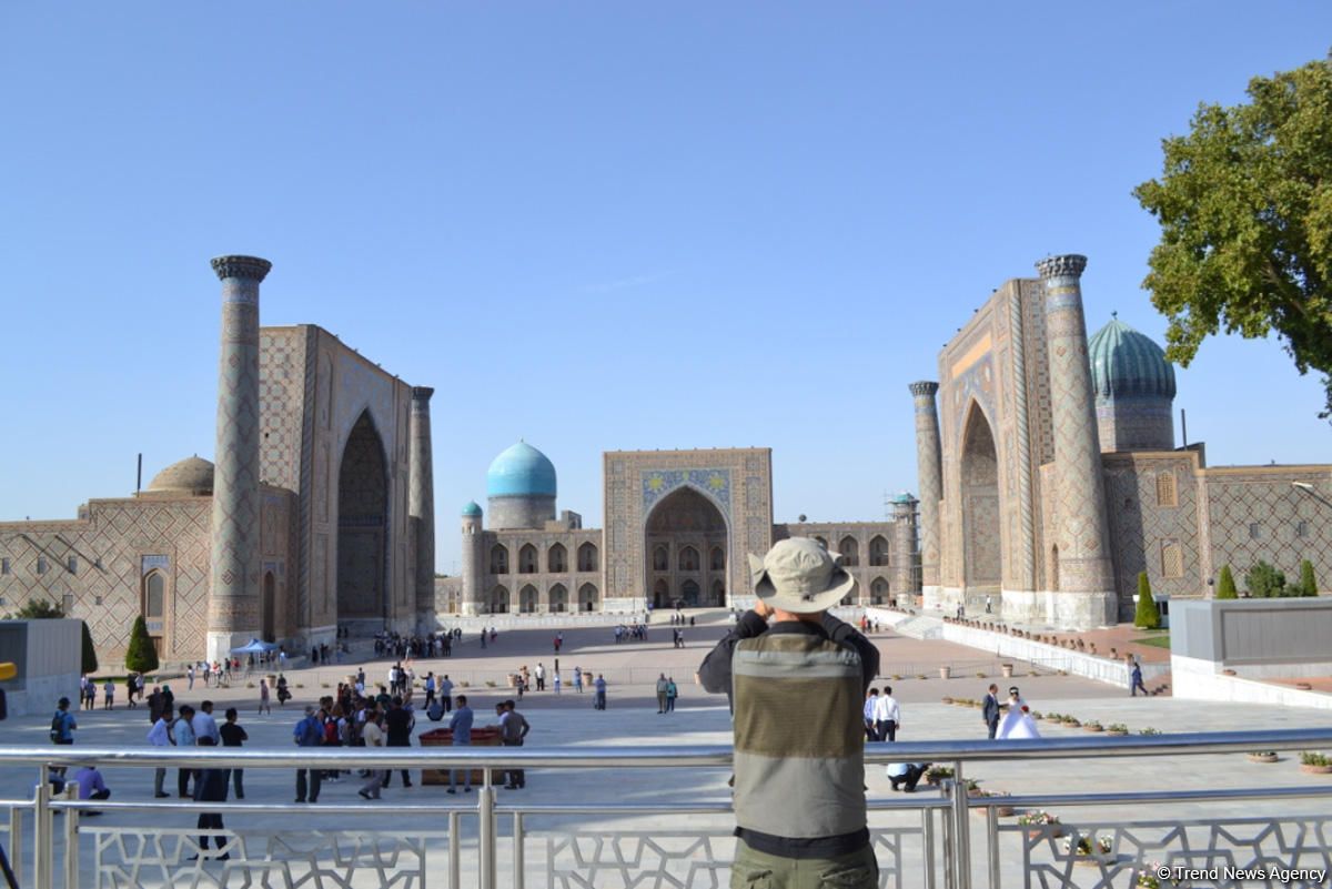 Proparco, filiale de l’Agence française de développement, la BERD et la BEI financent la construction d'une centrale solaire à Samarkand (Ouzbékistan)