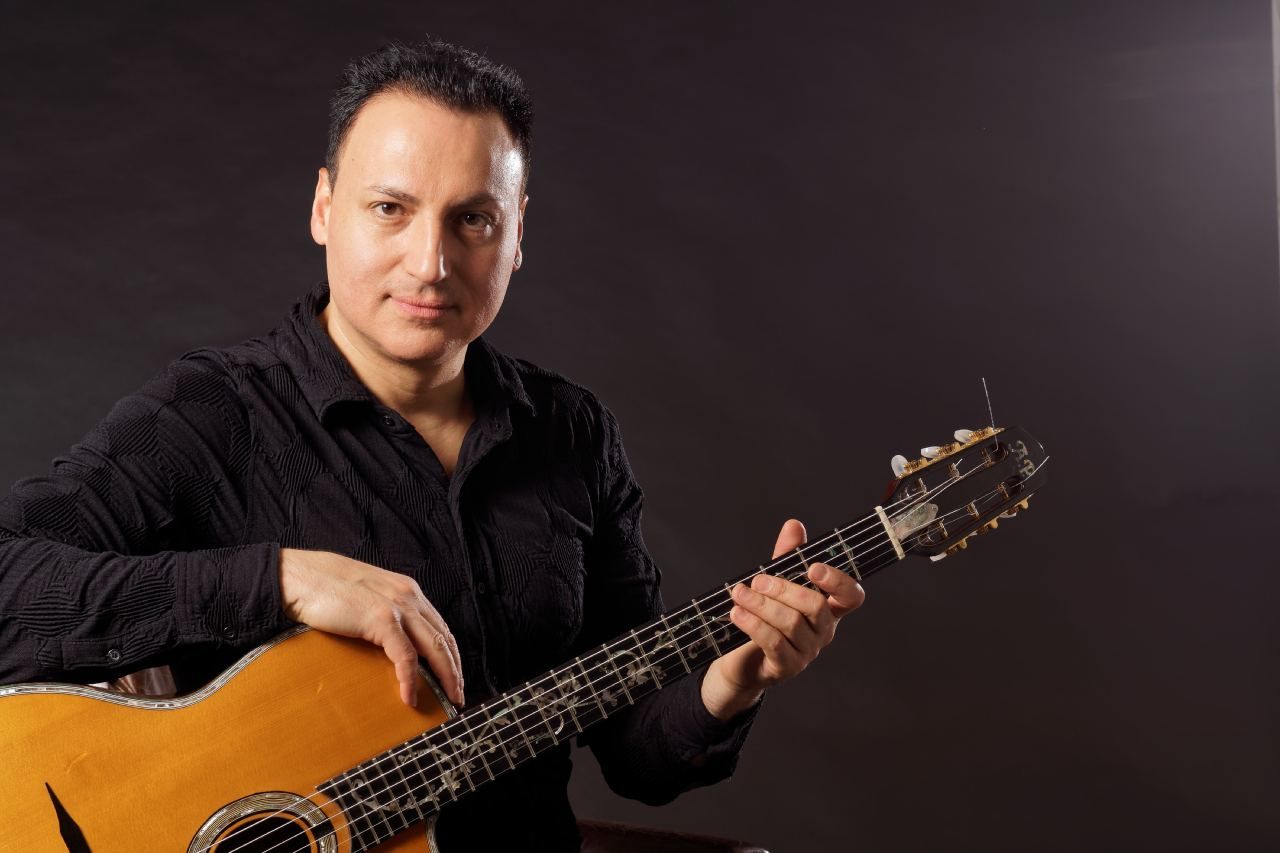 « Jazz pour les amoureux » - L'artiste azerbaïdjanais honoré, Hassan Baghirov, se produira à Saint-Pétersbourg avec un concert exclusif