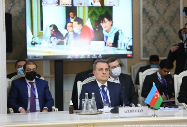 Les projets régionaux initiés par l'Azerbaïdjan représentent une nouvelle réalisation qualitative, selon le chef de la diplomatie azerbaïdjanaise