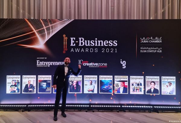E-Business Awards 2021 : une startup azerbaïdjanaise reconnue comme la société touristique de l'année dans la région MENA - PHOTO