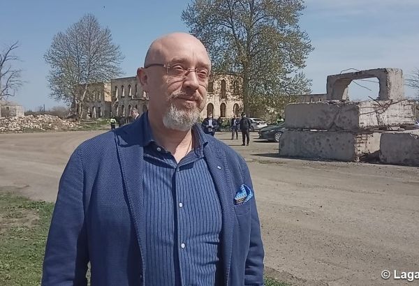 Le vice-Premier ministre ukrainien effectue une visite à Aghdam - PHOTO