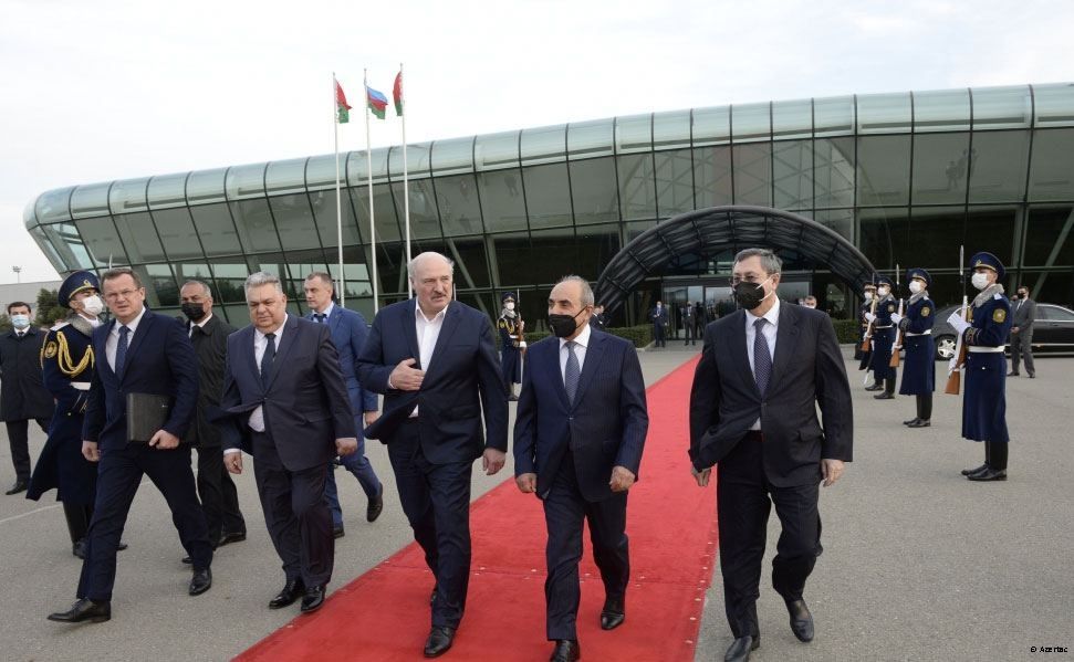 Le président biélorusse termine sa visite de travail en Azerbaïdjan
