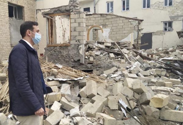 « Ce que nous avons vu à Gandja est un crime de guerre », l'avocat français Yassine Yakouti à propos des récents bombardements arméniens contre les civils azerbaïdjanais