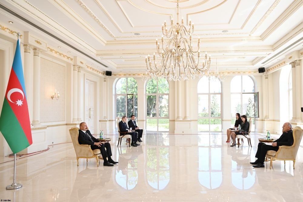 Le président Ilham Aliyev reçoit les lettres de créance du nouvel ambassadeur de Serbie en Azerbaïdjan