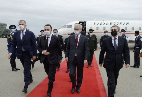 Le Premier ministre géorgien Irakli Garibachvili entame une visite en Azerbaïdjan