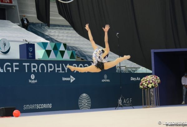 Le premier jour de la Coupe du Monde de Gymnastique Rythmique débute à Bakou - PHOTO