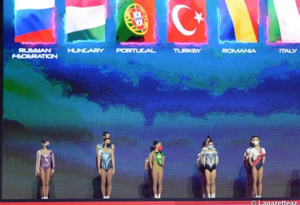 Bakou accueille le dernier jour des compétitions mondiales par groupe d'âge de gymnastique aérobic