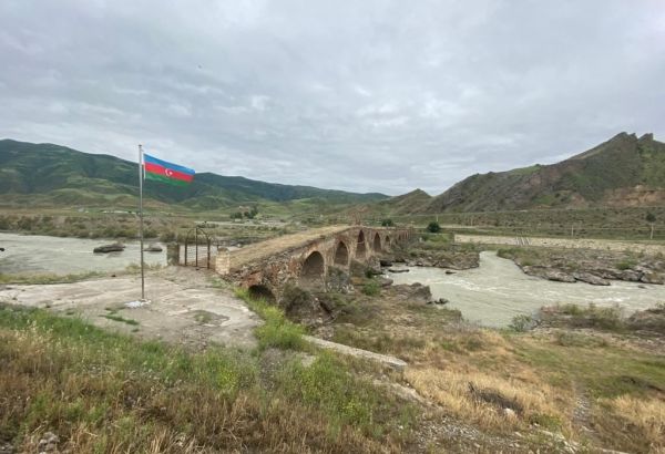 Le pont de Khoudaférin contribuera au développement des liens entre l'Azerbaïdjan et l'Iran dans le domaine du tourisme