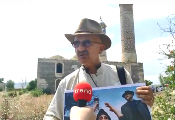 Le photojournaliste français Reza Deghati : « Lorsque je suis arrivé à Aghdam, j'ai vu des membres de la famille des personnes qui avaient fui le massacre de Khodjaly »