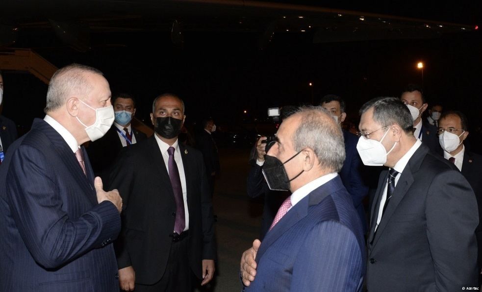 Le président turc Recep Tayyip Erdogan entame une visite officielle en Azerbaïdjan