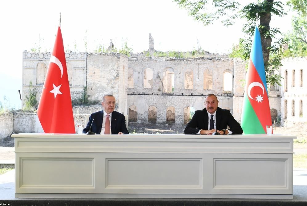 Choucha : les présidents azerbaïdjanais et turc font des déclarations à la presse