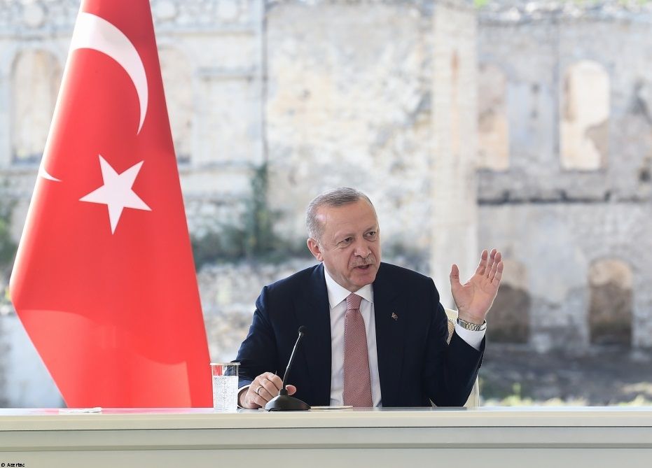 Le président turc a appelé toutes les personnes influentes de la région à accepter la victoire de l'Azerbaïdjan et à regarder vers l'avenir