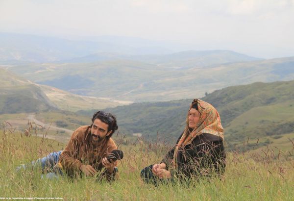 Un film est en cours de réalisation en Azerbaïdjan sur une super-grand-mère qui a tenu tête aux loups - PHOTO