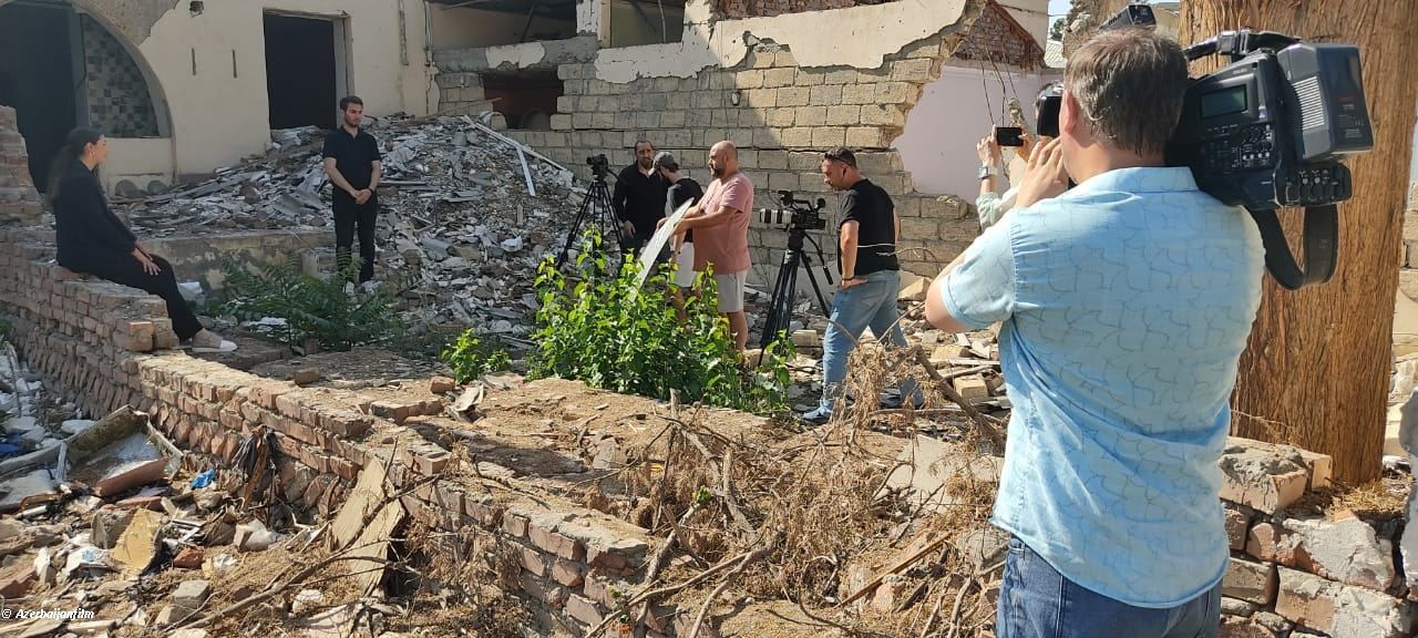 Le tournage d'un film sur une journaliste turque, témoin de la seconde guerre du Karabagh, a pris fin - Gallery Image