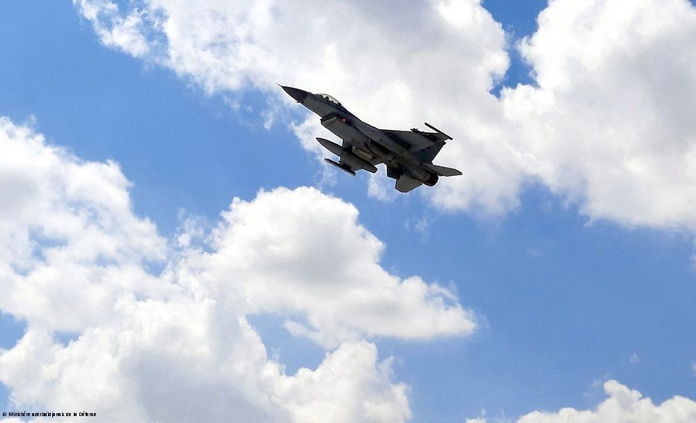 Dans le cadre de l'exercice «Anatolian Eagle - 2021», les pilotes de l'armée de l'Air azerbaïdjanaise ont mis au point des actions pour identifier et détruire une cible aérienne d'un ennemi conventionnel