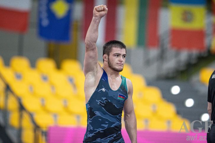 Une nouvelle médaille d'or pour l'Azerbaïdjan aux Championnats d'Europe Junior de lutte 2021