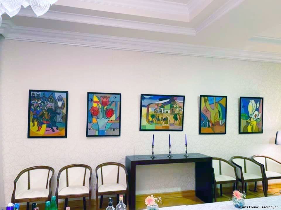 Des œuvres de l'artiste azerbaïdjanais Nazim Mammadov exposées à la résidence de l'Ambassadeur de l'Union européenne à Bakou