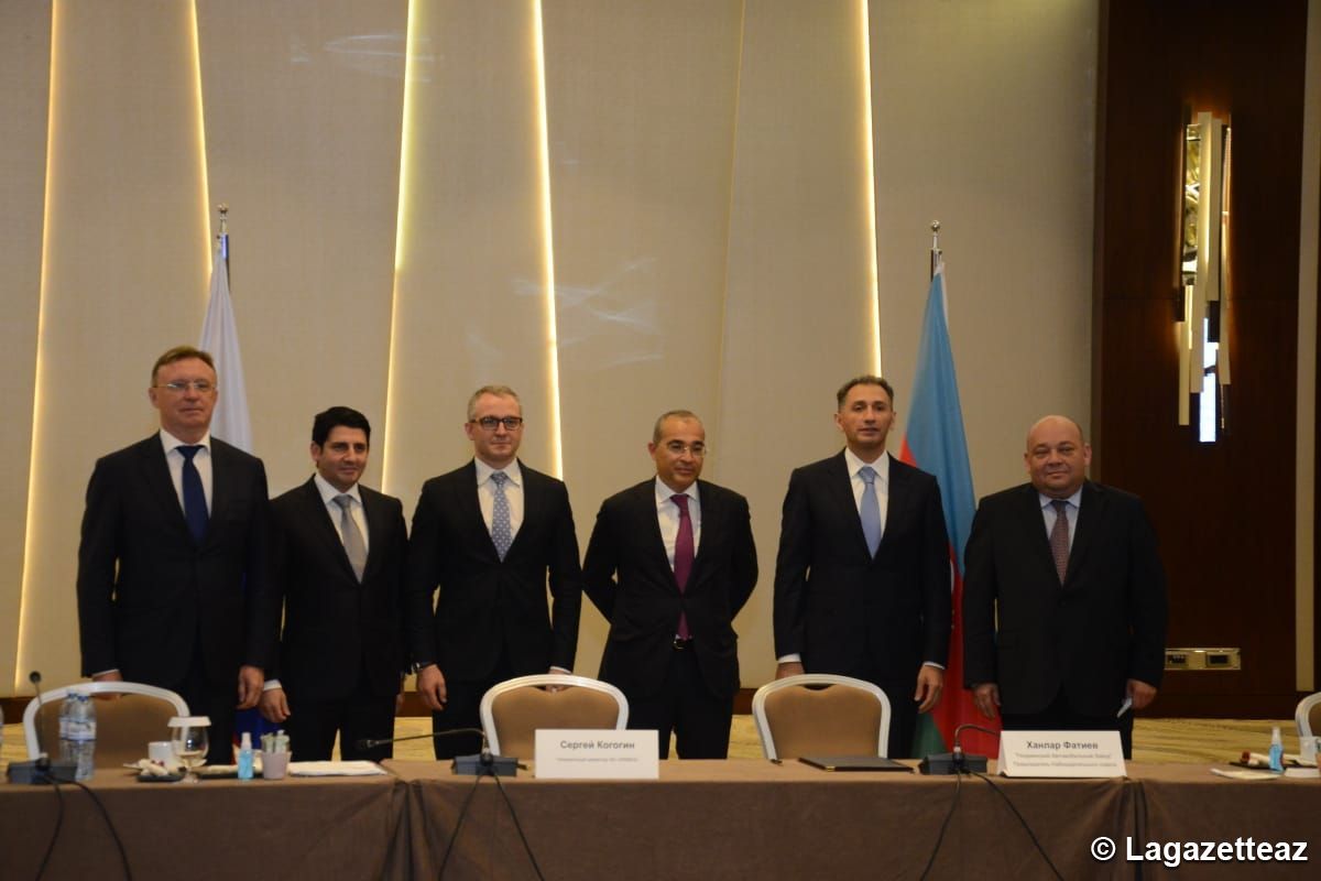 Azerbaïdjan-Russie : la SAP « KAMAZ » et l'usine automobile de Gandja signent un mémorandum d'accord - Gallery Image