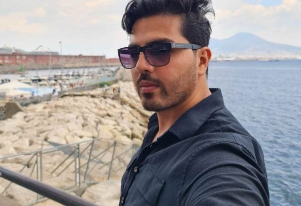 Le talentueux ténor azerbaïdjanais Atesh Garayev est devenu soliste d'un ancien théâtre en Europe