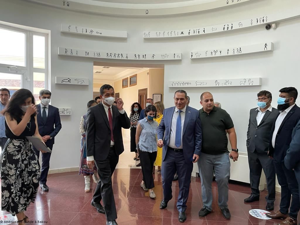 L'Ambassade d'Inde à Bakou inaugure la galerie indienne au sein de la Réserve nationale historico-artistique de Gobustan