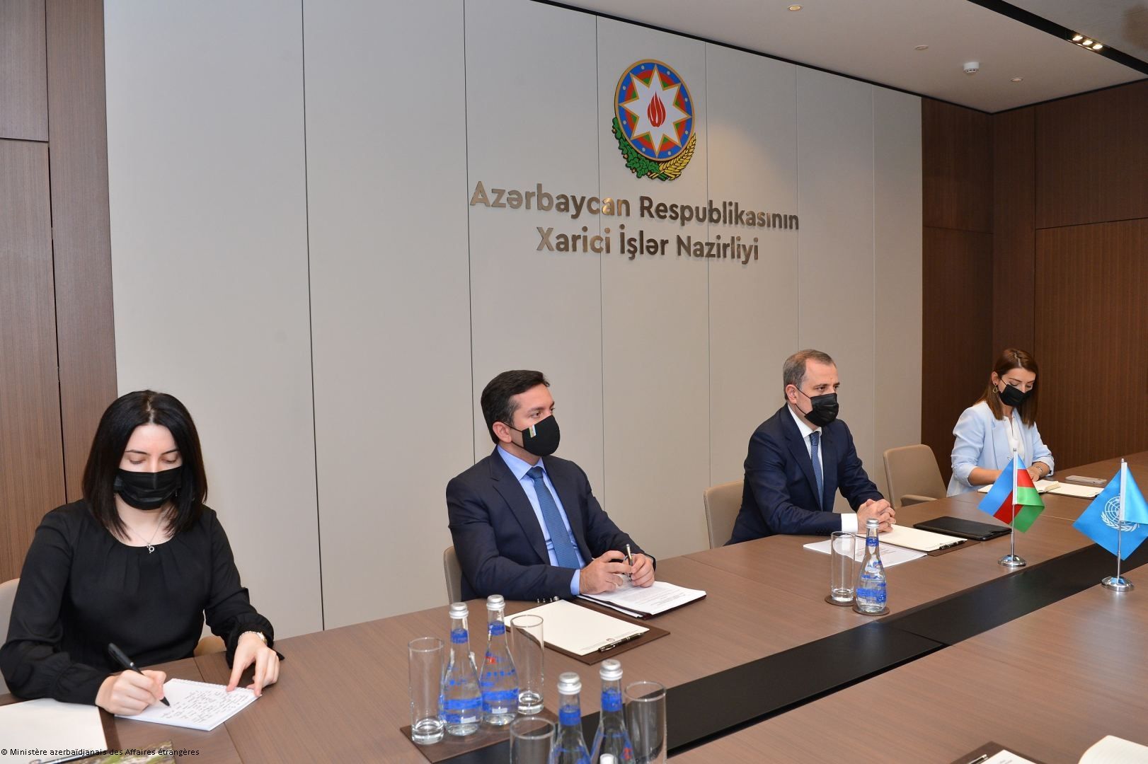 Le ministre azerbaïdjanais des Affaires étrangères reçoit la nouvelle coordinatrice résidente des Nations Unies
