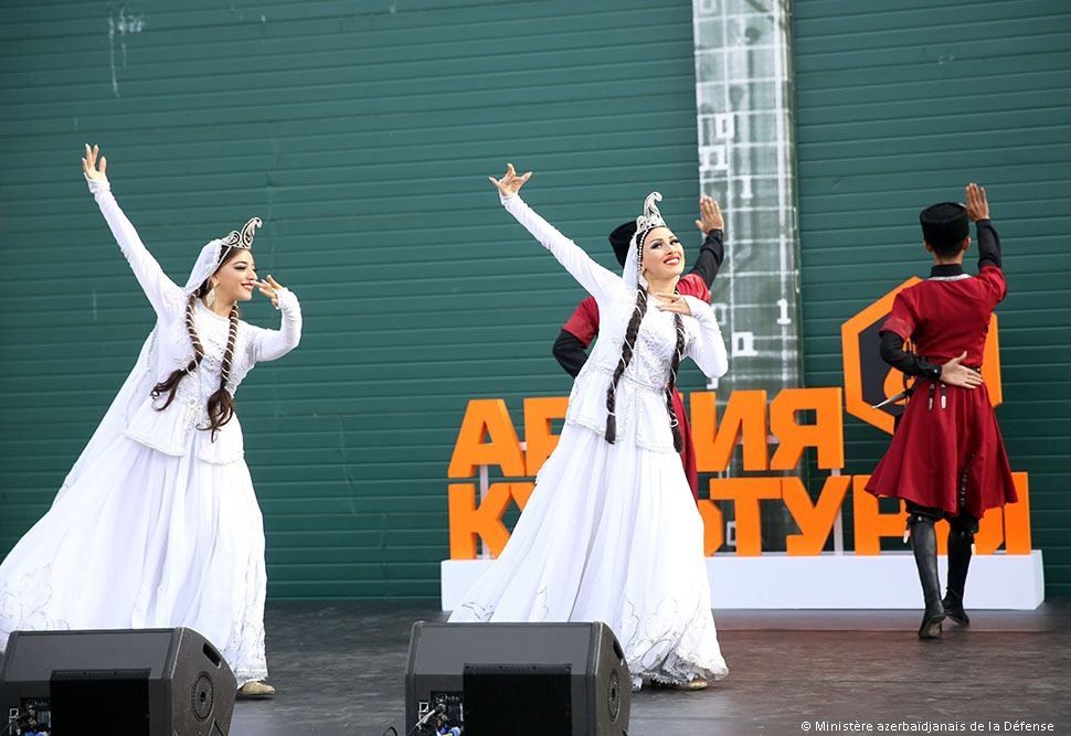 Slider Image 1
