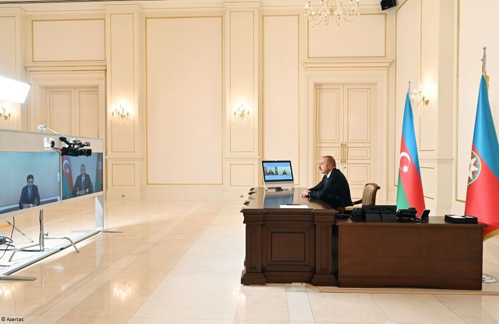 Le président Ilham Aliyev s’entretient en visioconférence avec Farid Gayibov, qui vient d’être nommé ministre de la Jeunesse et des Sports