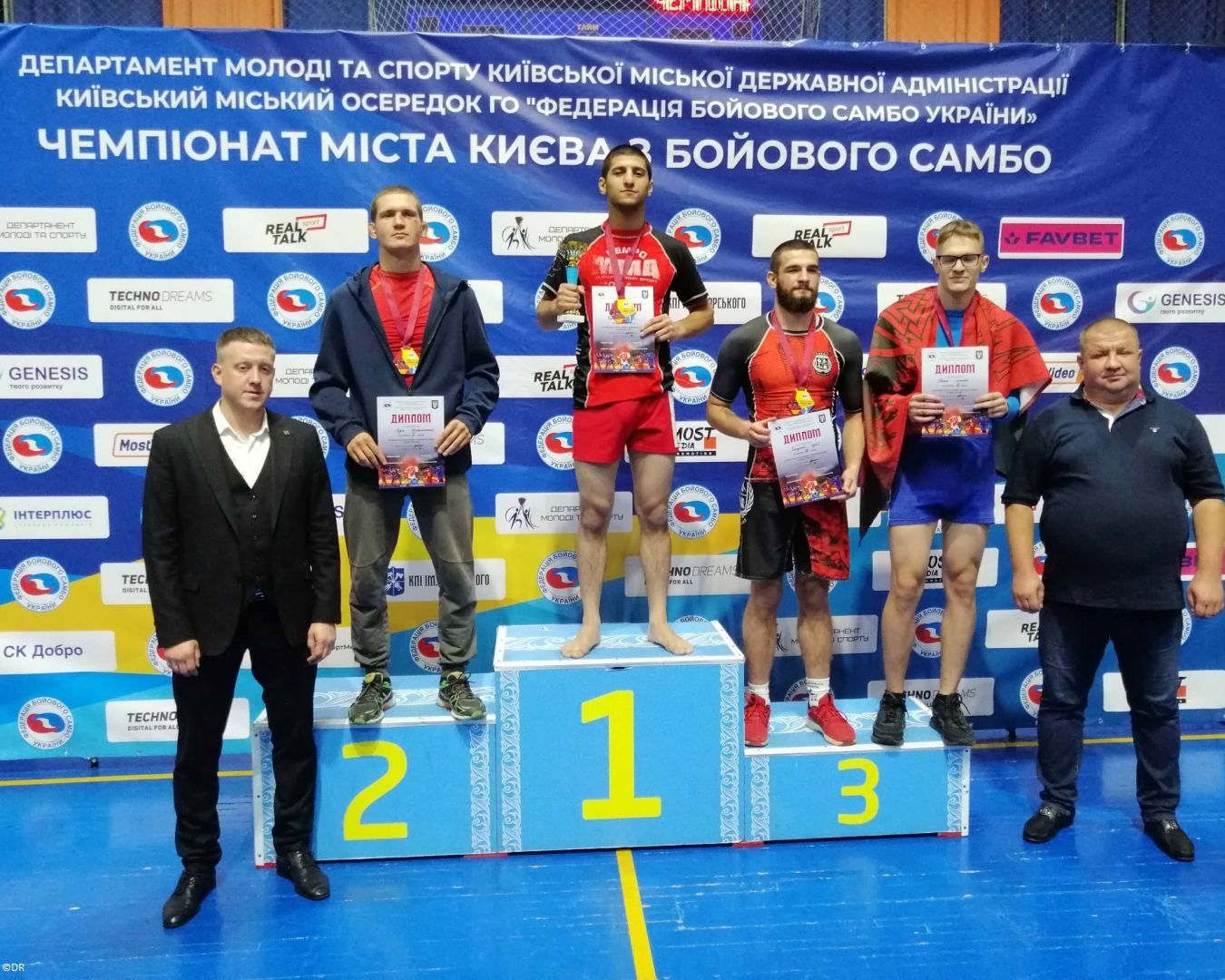 Un Azerbaïdjanais de 20 ans est devenu champion de sambo à Kiev