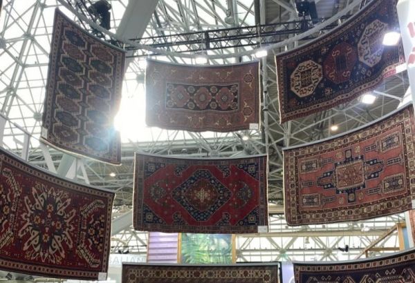 Heimtextil Russia 2021: les tapis de la société azerbaïdjanaise «Azerkhaltcha» sont présentés pour la première fois à Moscou